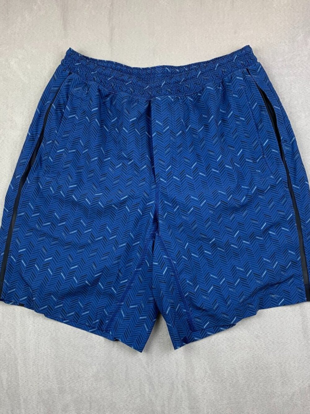 Lululemon Mens Shorts Large Blue Houndstooth Pace Breaker 9" Lined Liner Stretch